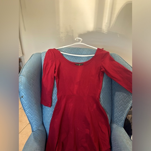 BEAUTIFUL RED DRESS FOR SALE ! - Picture 1 of 2